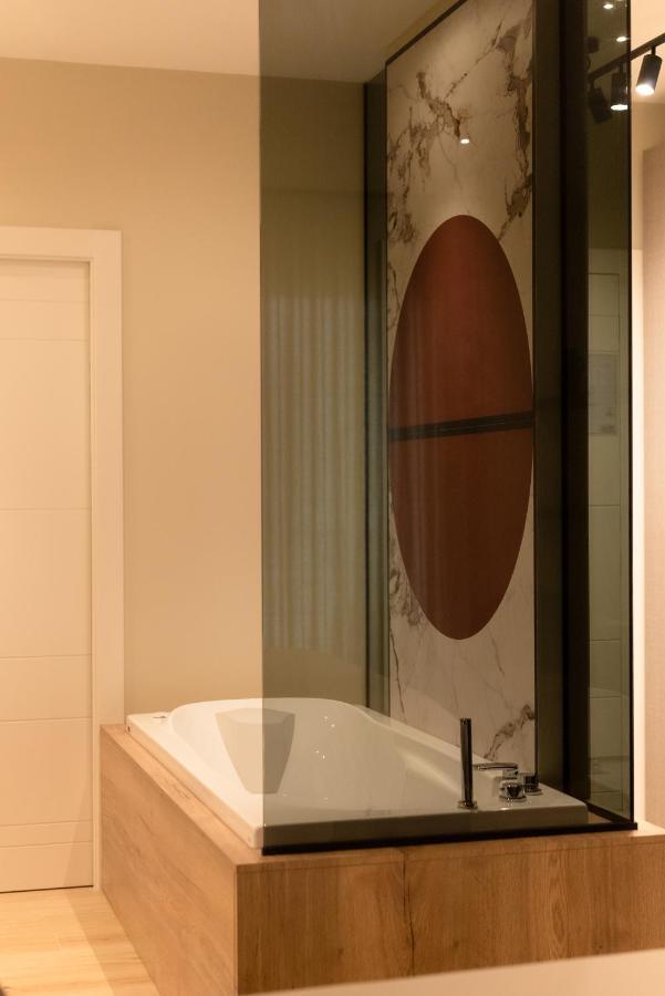בארי 'Tabula Rasa Exclusive Rooms' מראה חיצוני תמונה